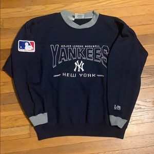 Blue Lee Sports Yankees sweatshirt